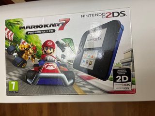 Nintendo 2DS Negra con Mario Kart 7