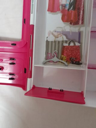 Armario Barbie Fashionista Mattel 2015