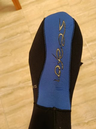 Gorros de neopreno Hybrid II  5mm Tallas M y L