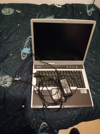 Fujitsu Siemens Portátil Gris/Blanco