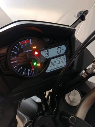 Suzuki V-Strom 650cc Moto Adventure