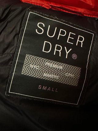 Chaqueta Superdry NYC Mujer Roja Tres Cuartos
