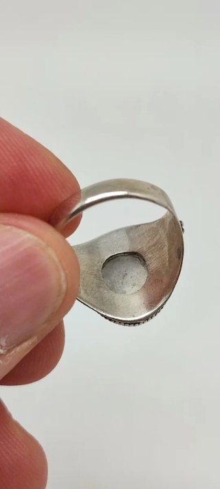 Anillo de Plata y Piedra Luna.
