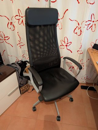 Silla IKEA Markus Negra Piel Sintética