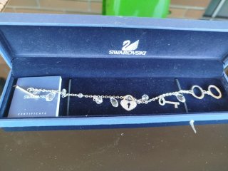 Pulsera Swarovski Corazón y Llave