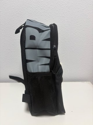 Mochila Negra Pequeña Nueva