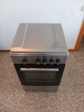 Cocina de gas butano 4 quemadores