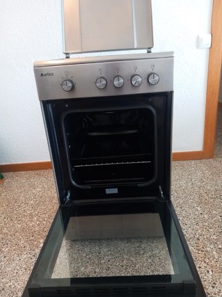 Cocina de gas butano 4 quemadores
