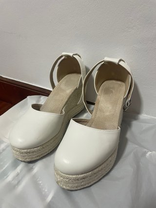 Alpargatas cuña blancas