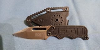 SOG Instinct Mini EDC Montaña caza pesca colección