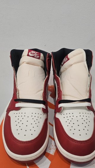 Nike Air Jordan 1 High Chicago Lost and Found