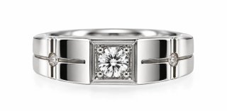 Anillo de plata con diamante central