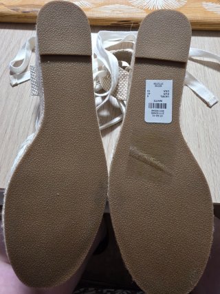 Alpargatas cuña Primark blancas talla 41