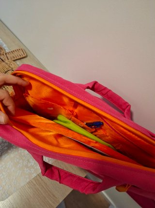 Bolso portátil rosa y naranja