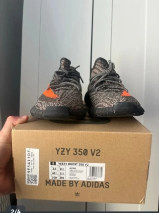 Adidas Yeezy Boost 350 v2 Beluga Talla 46.5 29 cm