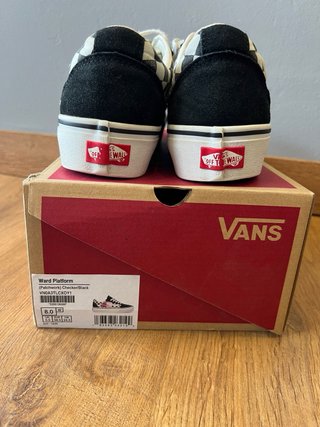 Zapatillas Vans cuadros y flor rosa talla 38,5.