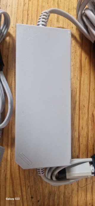 Accesorios Nintendo Wii: Cables y Sensor Bar