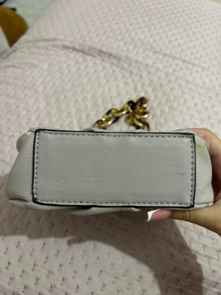 Borsa a tracolla con catena colorata
