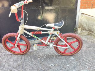 Bmx AKM 4 Akimoto