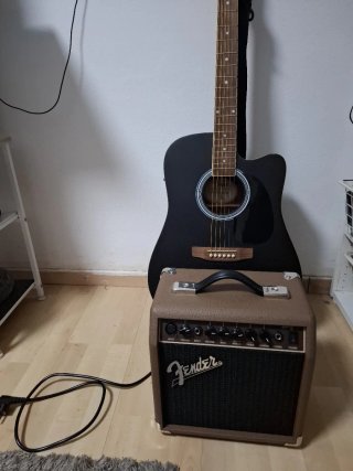 Amplificador Fender Acoustasonic 15