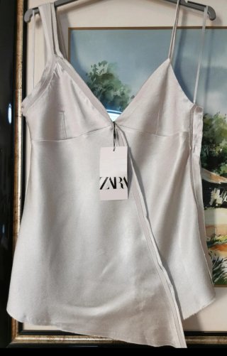 Tops plateado Zara Talla S