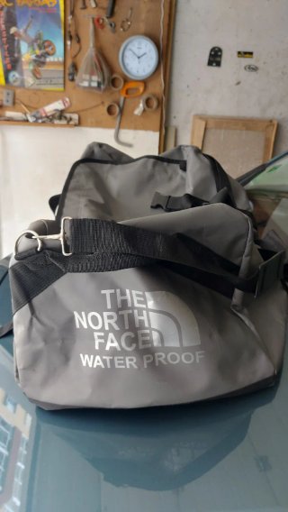 Bolsa The North Face Impermeable 100L Gris