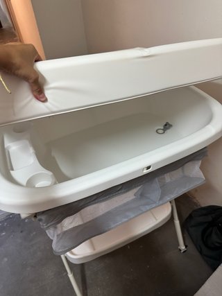 Bañera cambiador bebé dinosaurio.