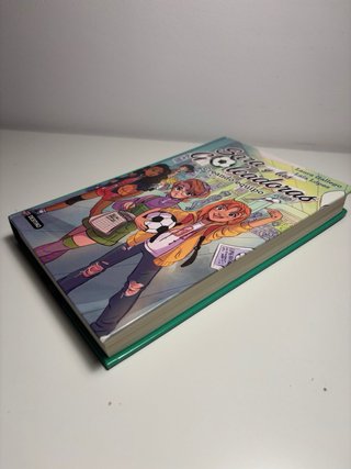 Pack 2 Libros Sara y las Goleadoras