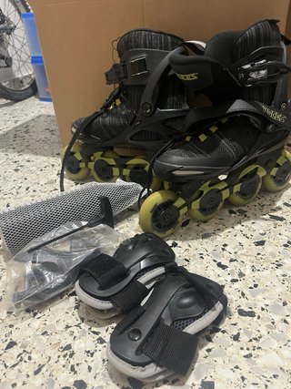 Patines Roces Negros