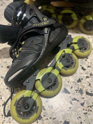 Patines Roces Negros