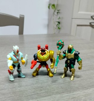 Set Gormiti Personaggi e due card in regalo