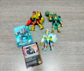 Set Gormiti Personaggi e due card in regalo