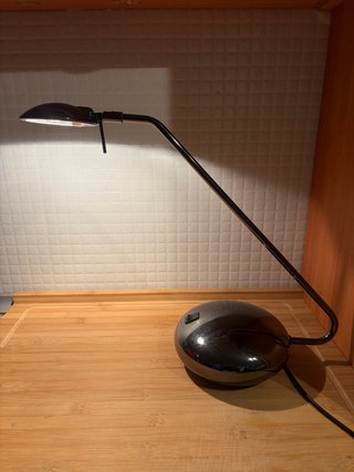 Lámpara de mesa halógena retro