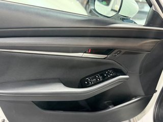 Mazda 3 2.5L E-SKY G MHEV 103kW 6AT Prime-line