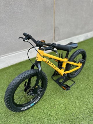 Bicicleta Commençal Ramones 16 Amarilla