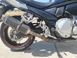 Suzuki GSX650F Moto Deportiva Negra/Plata