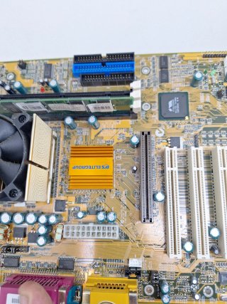 Placa Base Elitegroup Antigua