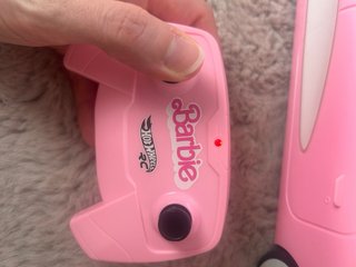 Coche Cadillac Barbie Hot Wheels