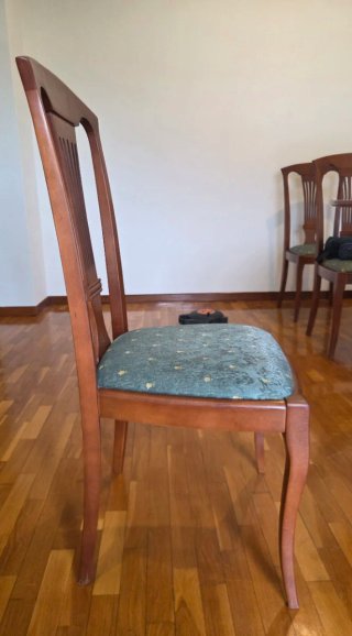 Mesa de comedor extensible y