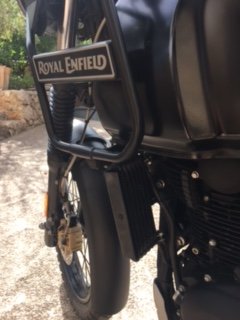 Royal Enfield Himalayan Negra