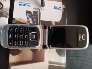 Teléfono Móvil Nokia 6131 Plata