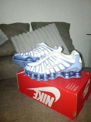 Zapatillas Nike Shox Mujer Blancas y Azules