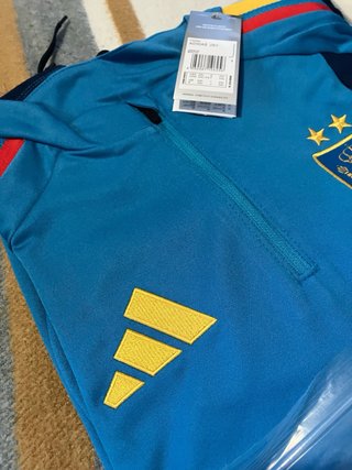 Lote futbol camisetas y chandales