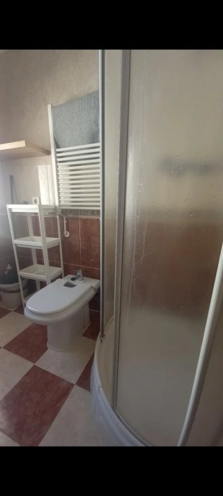 ALQUILER DE HABITACIÓN,