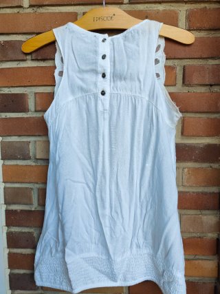 Top Stradivarius tachuelas Talla S