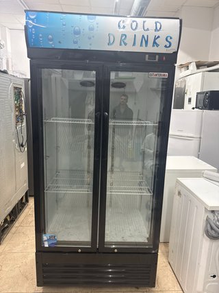 Nevera expositora COLD DRINKS