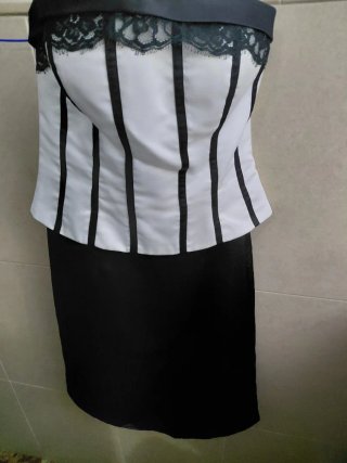 Vestido de fiesta blanco y negro