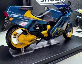 Maqueta BMW K1