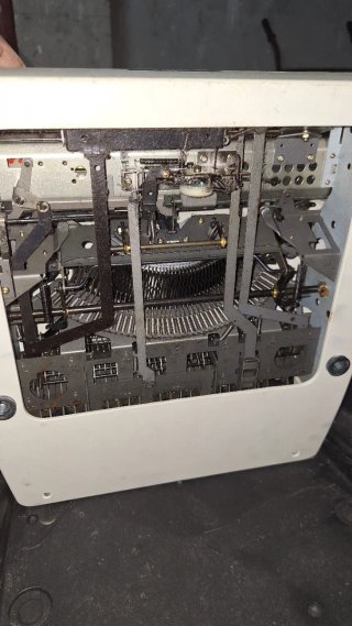 Máquina de escribir Royal antigua.