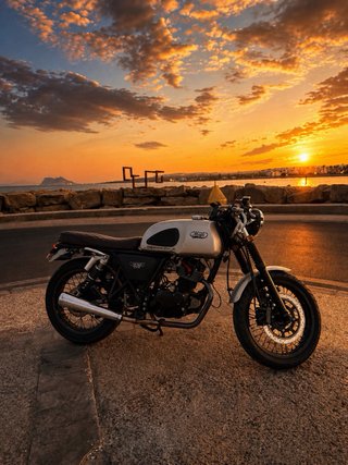 Mash Cafe Racer 125cc